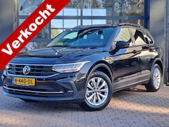 Volkswagen Tiguan - 1.5 TSI Life Business | All-seasons | Trekhaak | Elek. klep | Stoelverwarming | Keyless |