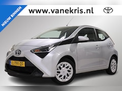 Toyota Aygo - 1.0 VVT-i X-Play, Apple Carplay/Android auto, Airco, Parkeercamera
