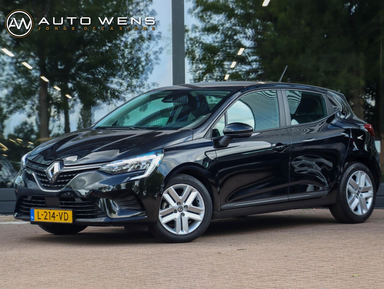 Renault Clio - 1.0 TCe 90 Zen | Navigatie | Parkeersensoren - AutoWereld.nl