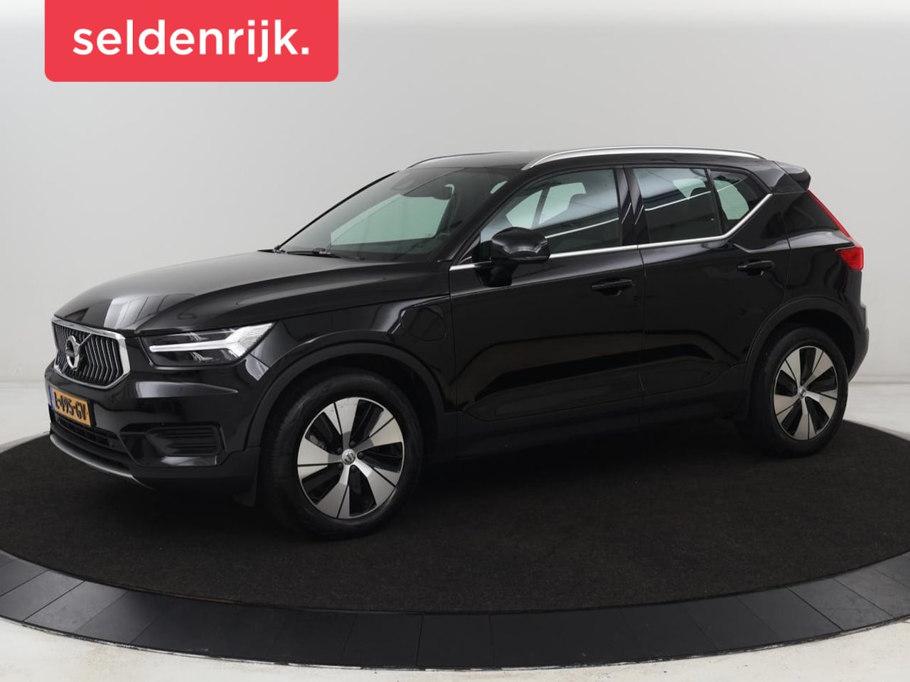 Volvo XC40 - 1.5 T4 Recharge Inscription Expression | Trekhaak | Carplay | Navigatie | Climate control - AutoWereld.nl