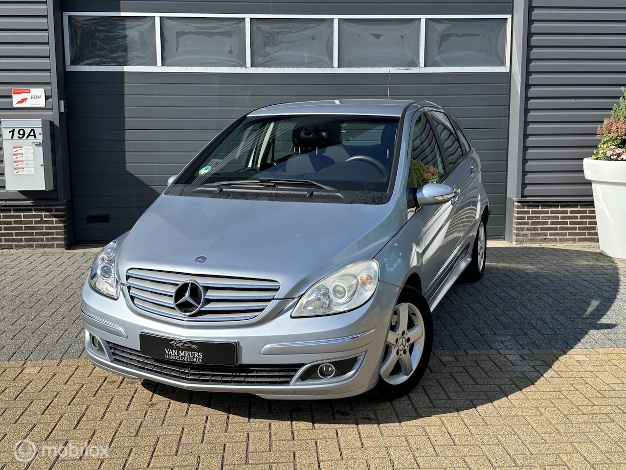 Mercedes-Benz B-klasse - 200 200, airco, 5 deurs, lm velgen, apk 09-2026 - AutoWereld.nl