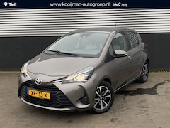 Toyota Yaris - 1.5 VVT-i Active Zeer nette NL-auto, boekjes compleet, lage KM stand Achteruitrij camera,