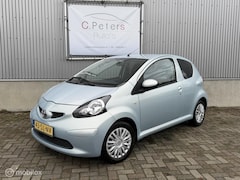Toyota Aygo - 1.0-12V + 2006 / Elektrisch pakket / 4S banden / NAP