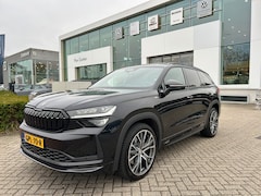 Skoda Kodiaq - 1.5 TSI MHEV Sportline Business 7p Pano dak, 7 pers, Trekhaak, Head up, Canton, 20 inch, Voll…