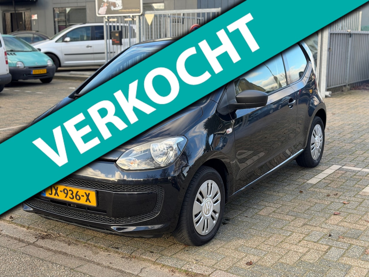 Volkswagen Up! - 1.0 take up! | Xenon | Onderhoudsboek | Db Riem vv | Airco | APK - AutoWereld.nl