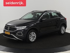 Volkswagen T-Roc - 1.5 TSI Life Business | Stoelverwarming | Camera | Virtual Cockpit | Carplay | Full LED |