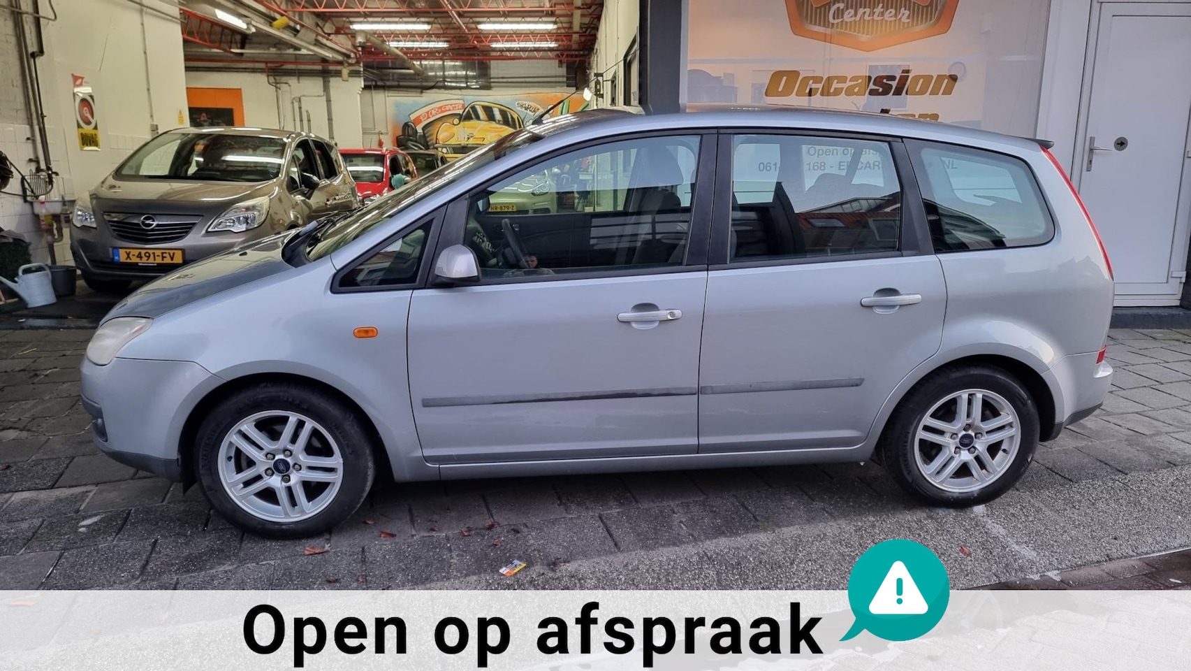 Ford Focus C-Max - 1.8-16V First Edition mooie nette auto - AutoWereld.nl