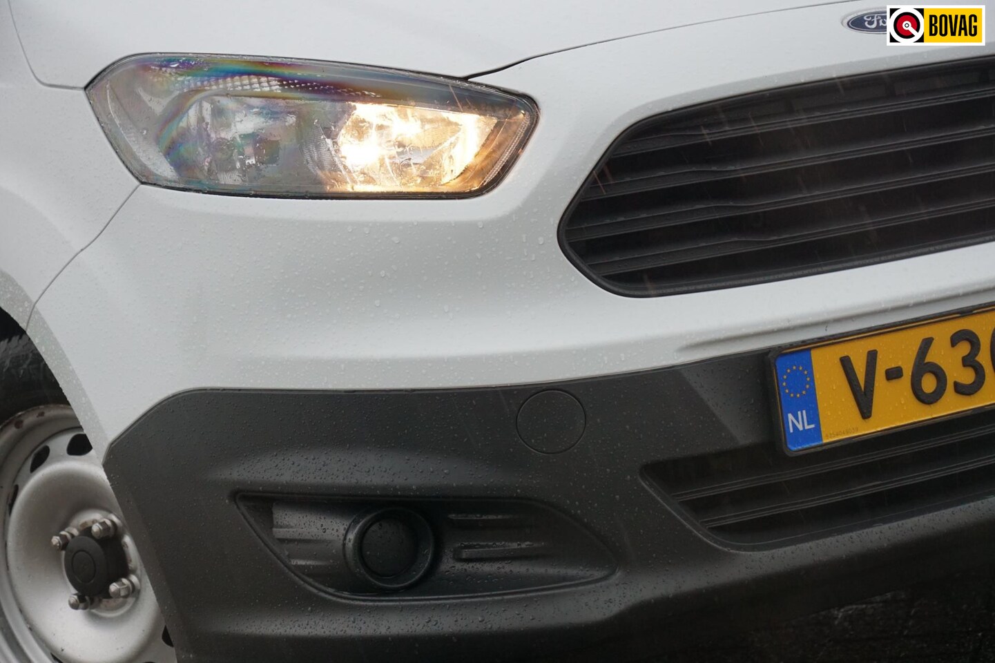 Ford Transit Courier - 1.5 TDCI Economy Edition | Frozen White | Bluetooth/Airco/Inbouw/Extra sloten - Keurig! - AutoWereld.nl