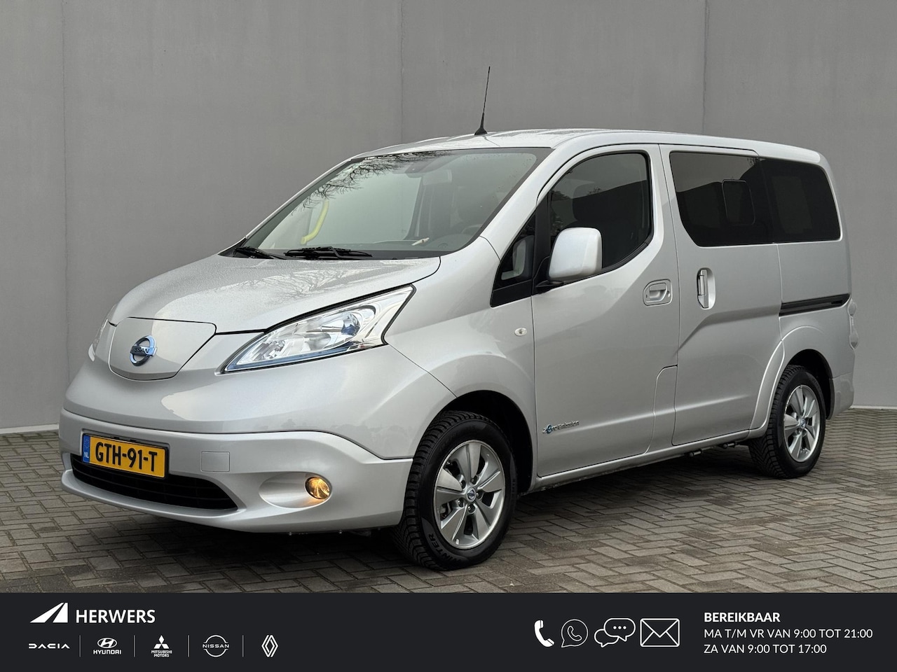 Nissan e-NV200 Evalia - Connect Edition / Invalide Auto - Rolstoelvervoer / Automaat / 5 Zitplaatsen + Rolstoelple - AutoWereld.nl