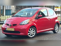 Toyota Aygo - 1.0-12V