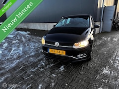 Volkswagen Polo - 1.0 Comfortline 2014 zwart