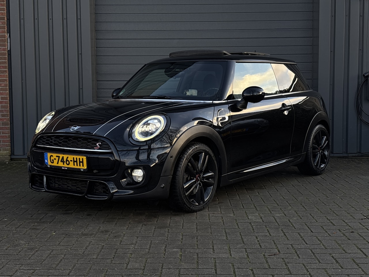 MINI Cooper S - Mini 2.0 Knightsbridge Edition - Schuif/-Kanteldak - Harman & Kardon - HUD - JCW - - AutoWereld.nl