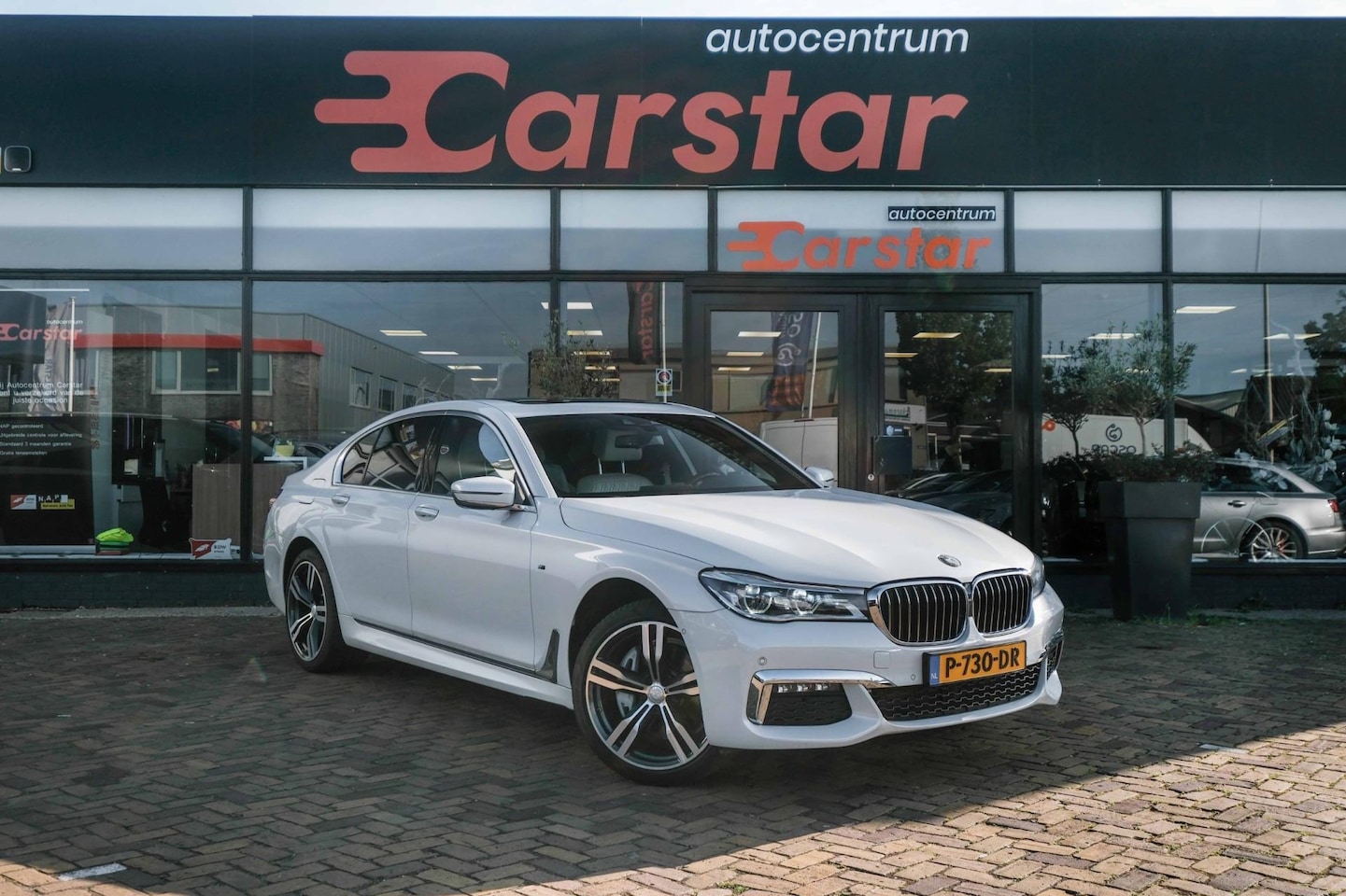 BMW 7-serie - 730d xDrive High Executive|Leer|Dak|MMI|Camera - AutoWereld.nl