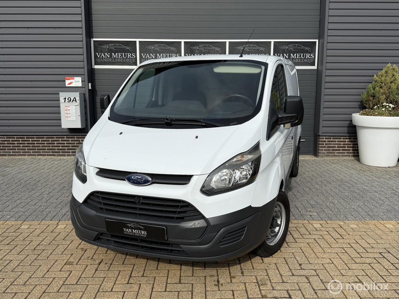 Ford Transit Custom - , koelauto, 250 2.2 TDCI L1H1 Base, koelwagen, apk 06-2026 - AutoWereld.nl