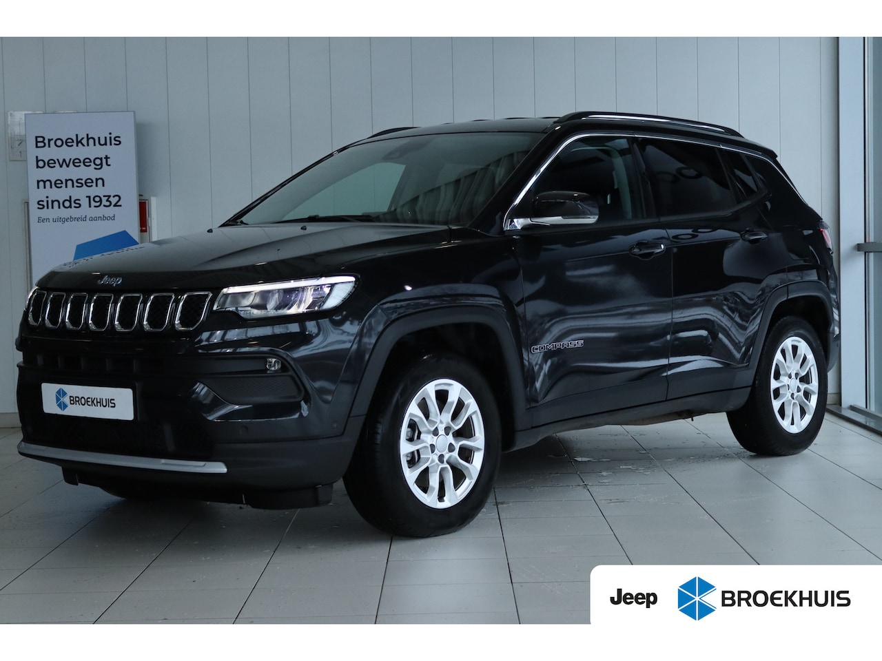Jeep Compass - 4xe 190 Plug-in Hybrid Electric Limited Lease Ed. | Adapt. Cruise | Camera | Keyless | Nav - AutoWereld.nl