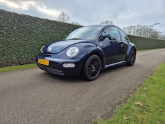 Volkswagen New Beetle - 2.0 Highline