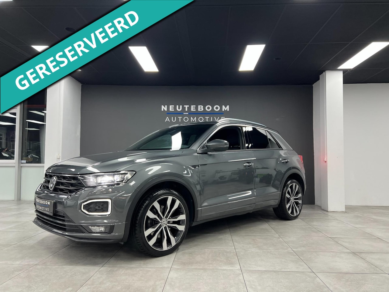 Volkswagen T-Roc - 1.5 TSI R-LINE | Virtual |Lane|ACC|Keyless| - AutoWereld.nl