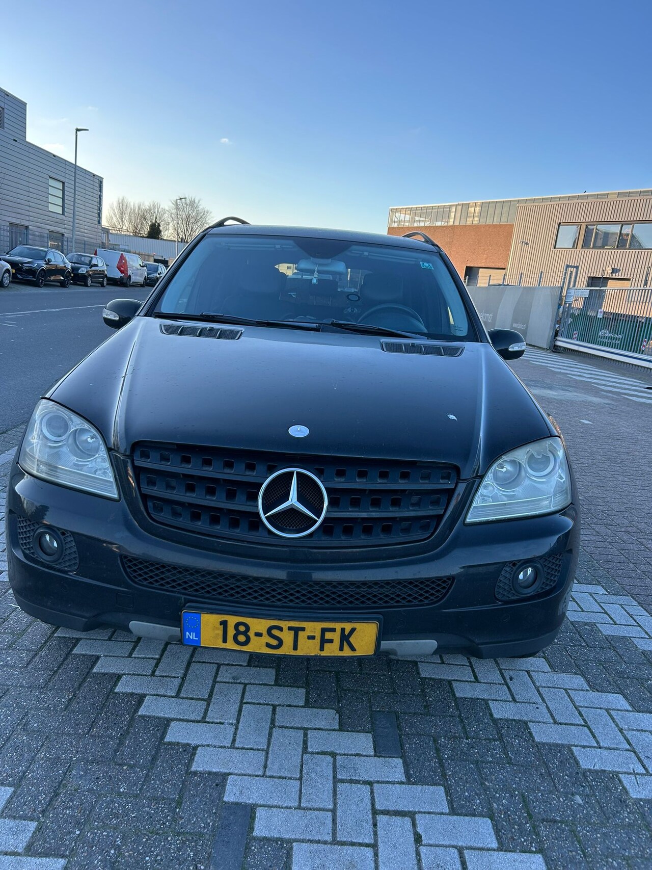 MERCEDES-BENZ ML 350