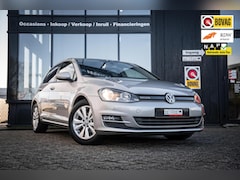 Volkswagen Golf - 1.0 TSI Highline*NAVI*CAMERA*CARPLAY*CRUISE