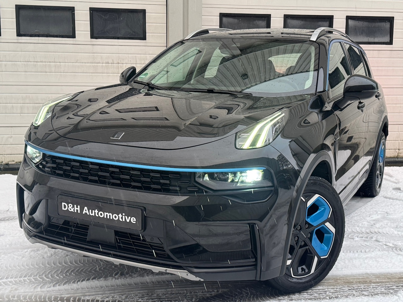 Lynk & Co 01 - 1.5 ( Mild-Hybrid ) acc/led/xenon/trekhaak/carplay/camera/front-lane assist/memory stoel/s - AutoWereld.nl