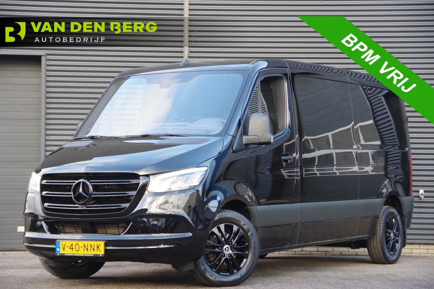 Mercedes-Benz Sprinter - 314 2.2 CDI L2H1 AUT, 3-ZITS, LED, ADAPT. CRUISE, TREKHAAK, CAMERA, CLIMA, PARKEERSENSOREN - AutoWereld.nl