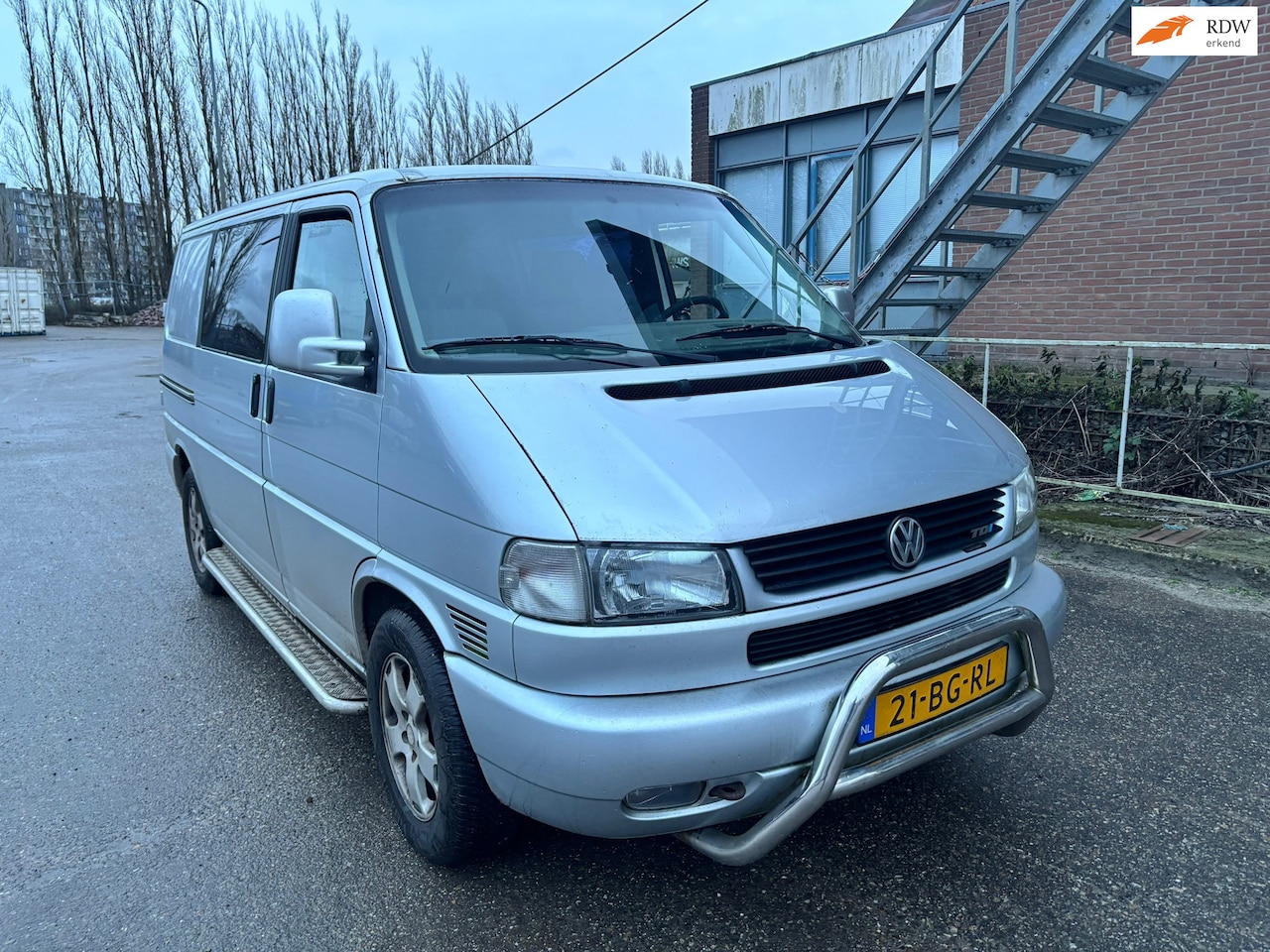 Volkswagen Transporter - T4 2.5 TDI Dubbel Cabine AIRCONDITIONING - AutoWereld.nl