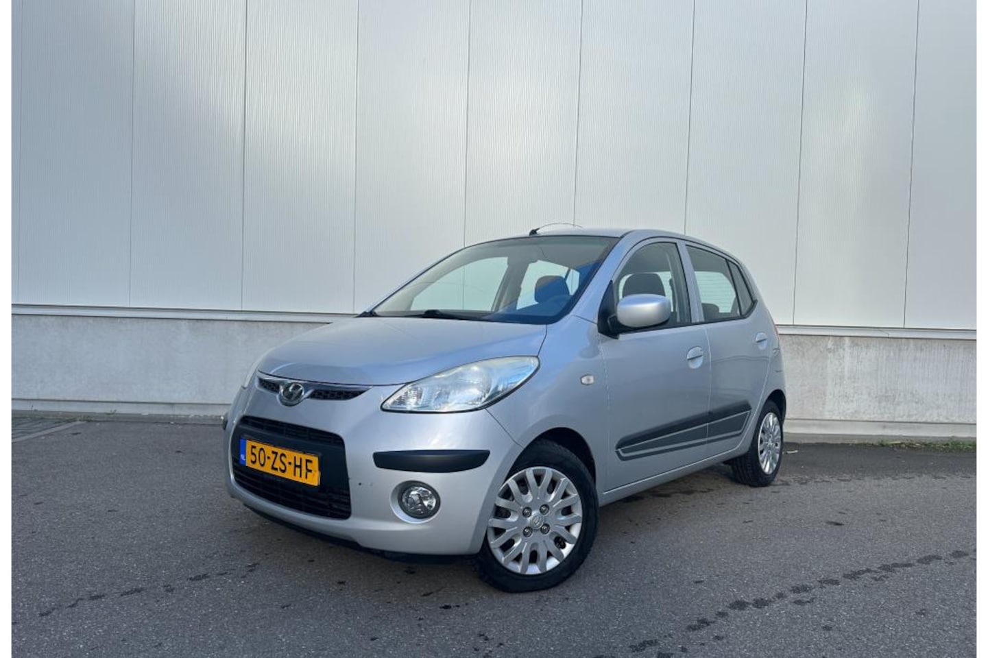 Hyundai i10 - 1.1 Dynamic Cool - 1e eigenaar / Airco / Elektr. ramen / NAP / Weinig km - AutoWereld.nl
