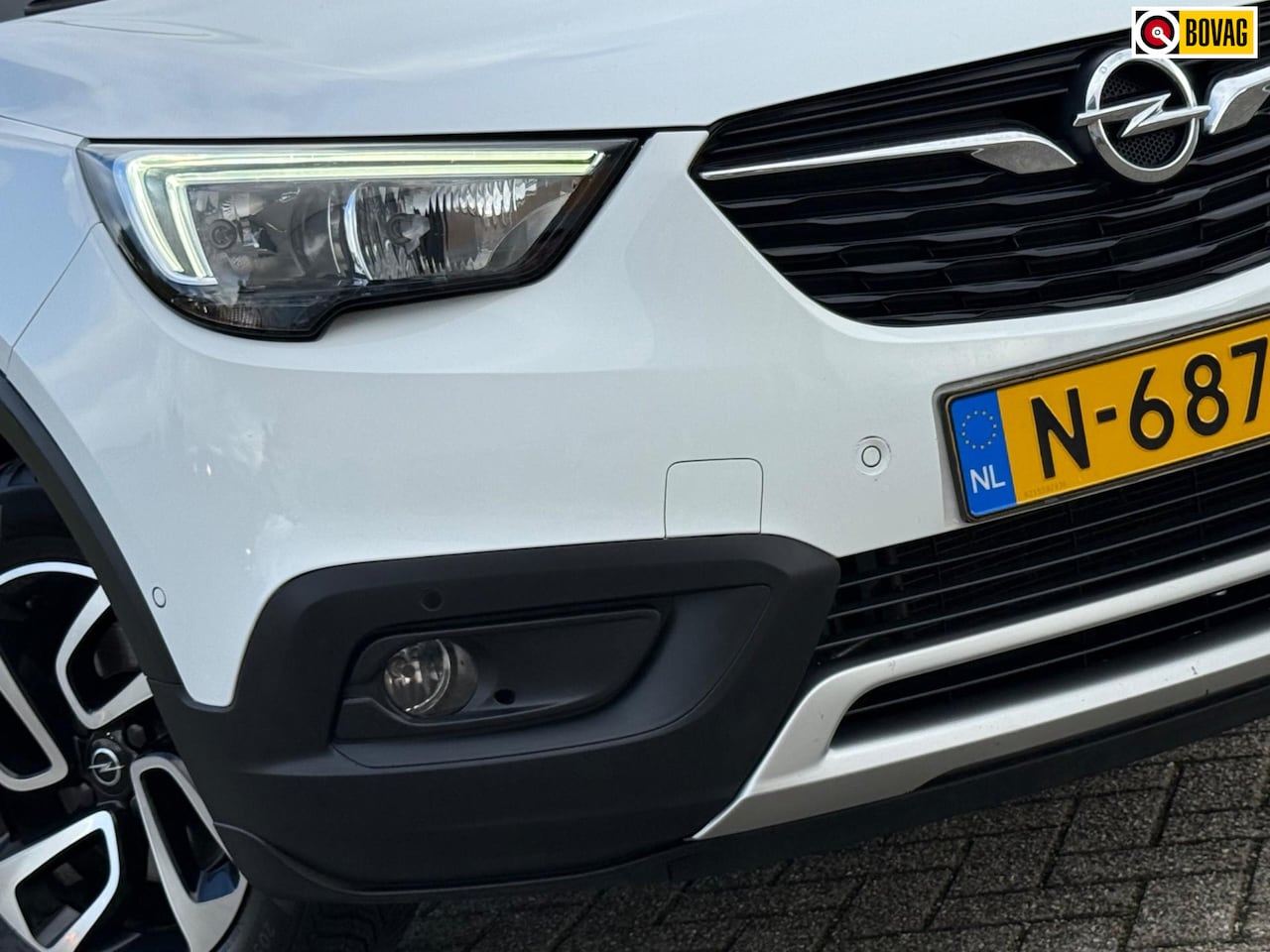 Opel Crossland X - 1.2 Turbo Innovation Automaat - Summit White/Mineral Black - Keurig - AutoWereld.nl