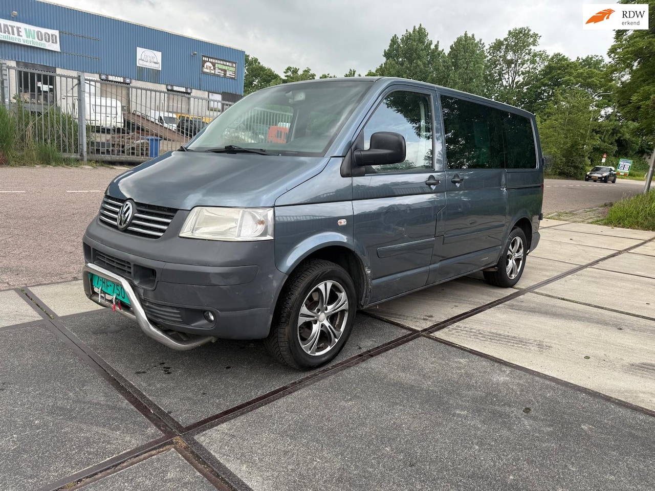 Volkswagen Transporter - 2.5 TDI 300 Trendline DC 2.5 TDI 300 Trendline DC - AutoWereld.nl