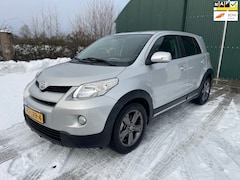 Toyota Urban Cruiser - 1.3 VVT-i Dynamic 6 bak/Clima/Cuise Control/P. sensor/Trekhaak/NAP