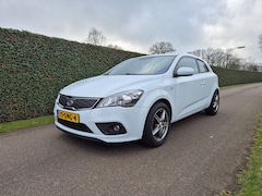 Kia Pro cee'd - 1.4 CVVT Navigator Plus Pack