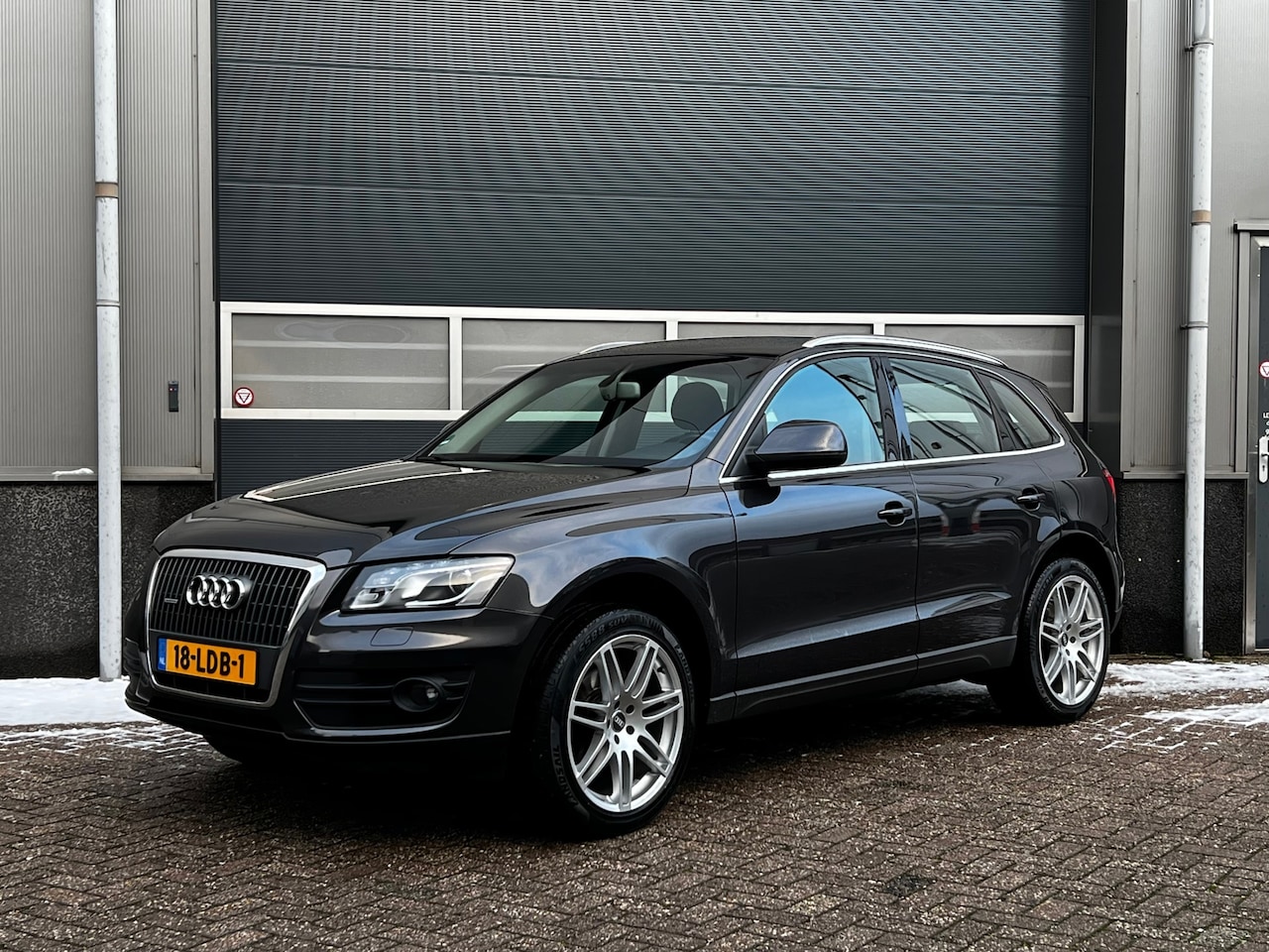 Audi Q5 - 2.0 TFSI quattro bj.2009 Autom|Leder|Navi|Trekhaak. - AutoWereld.nl