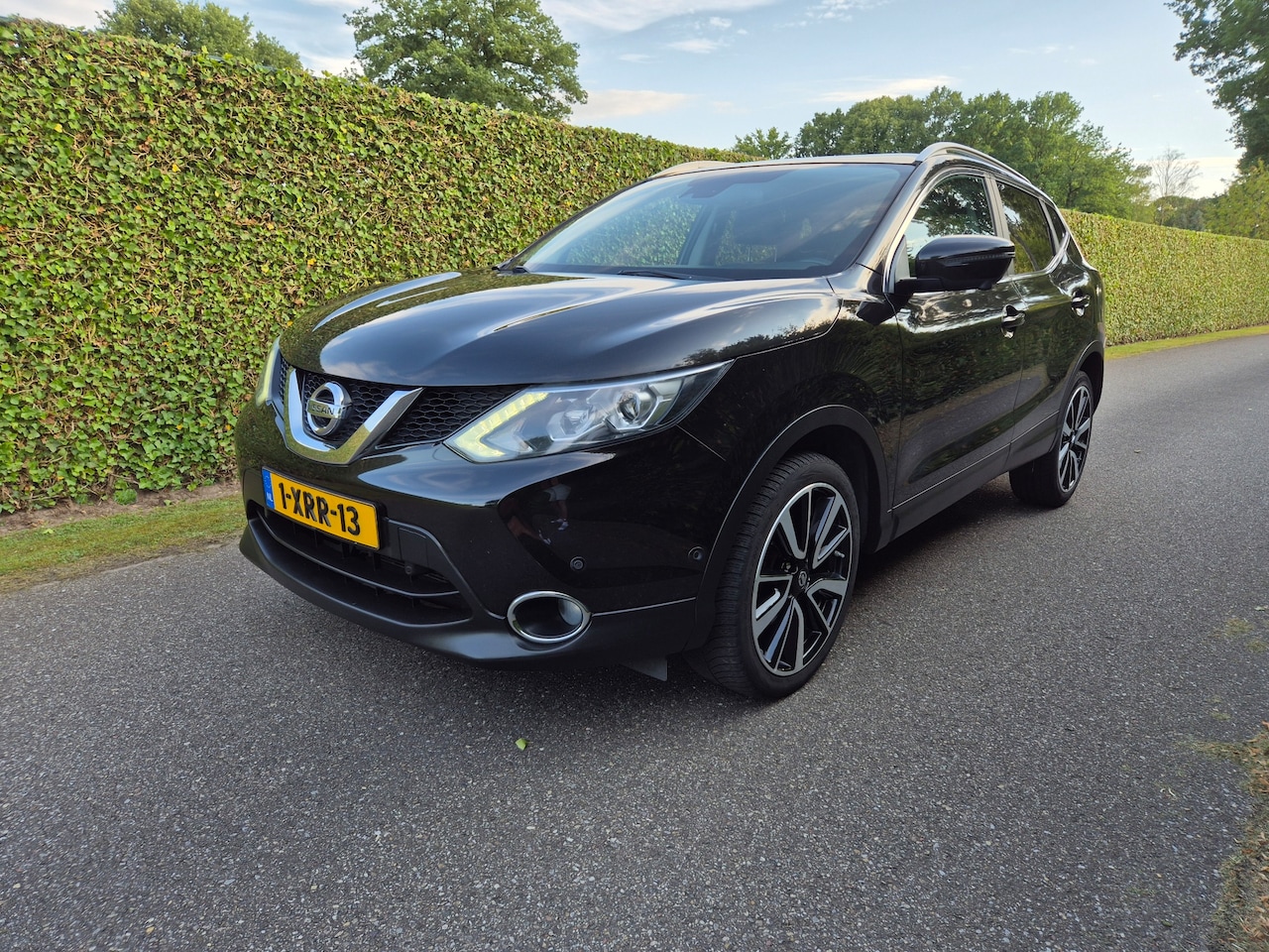 Nissan Qashqai - 1.2 Connect Edition - AutoWereld.nl