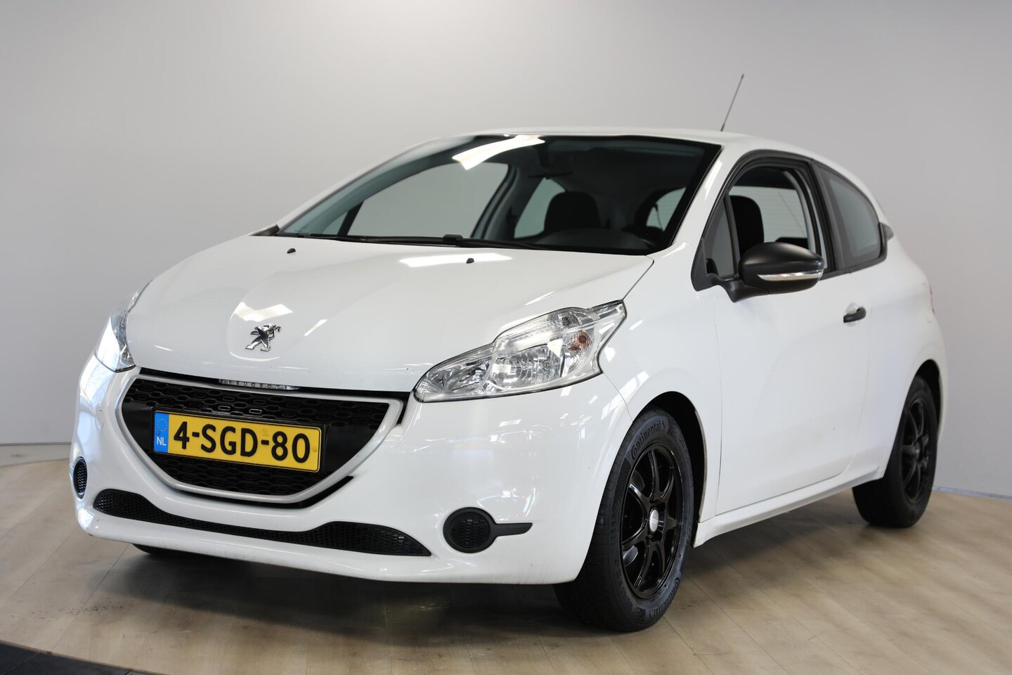 Peugeot 208 - 1.0 VTi Access | Cruise | Nieuwe APK - AutoWereld.nl