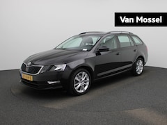 Skoda Octavia Combi - 1.5 TSI Greentech Ambition Business | Automaat | Trekhaak | Apple Carplay/Android Auto | C