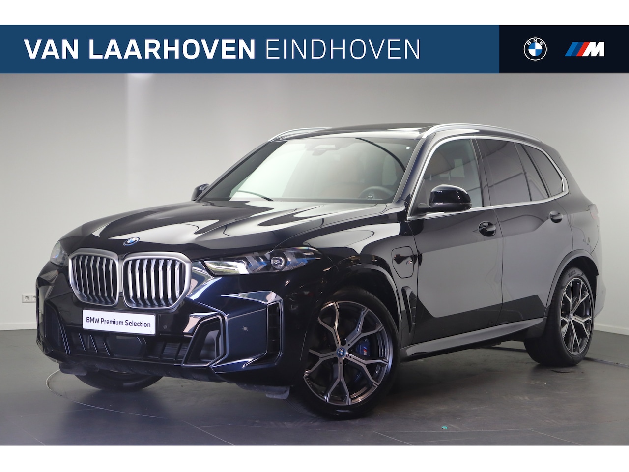 BMW X5 - xDrive50e High Executive M Sport Automaat / Panoramadak / Trekhaak / Stoelventilatie / Mas - AutoWereld.nl