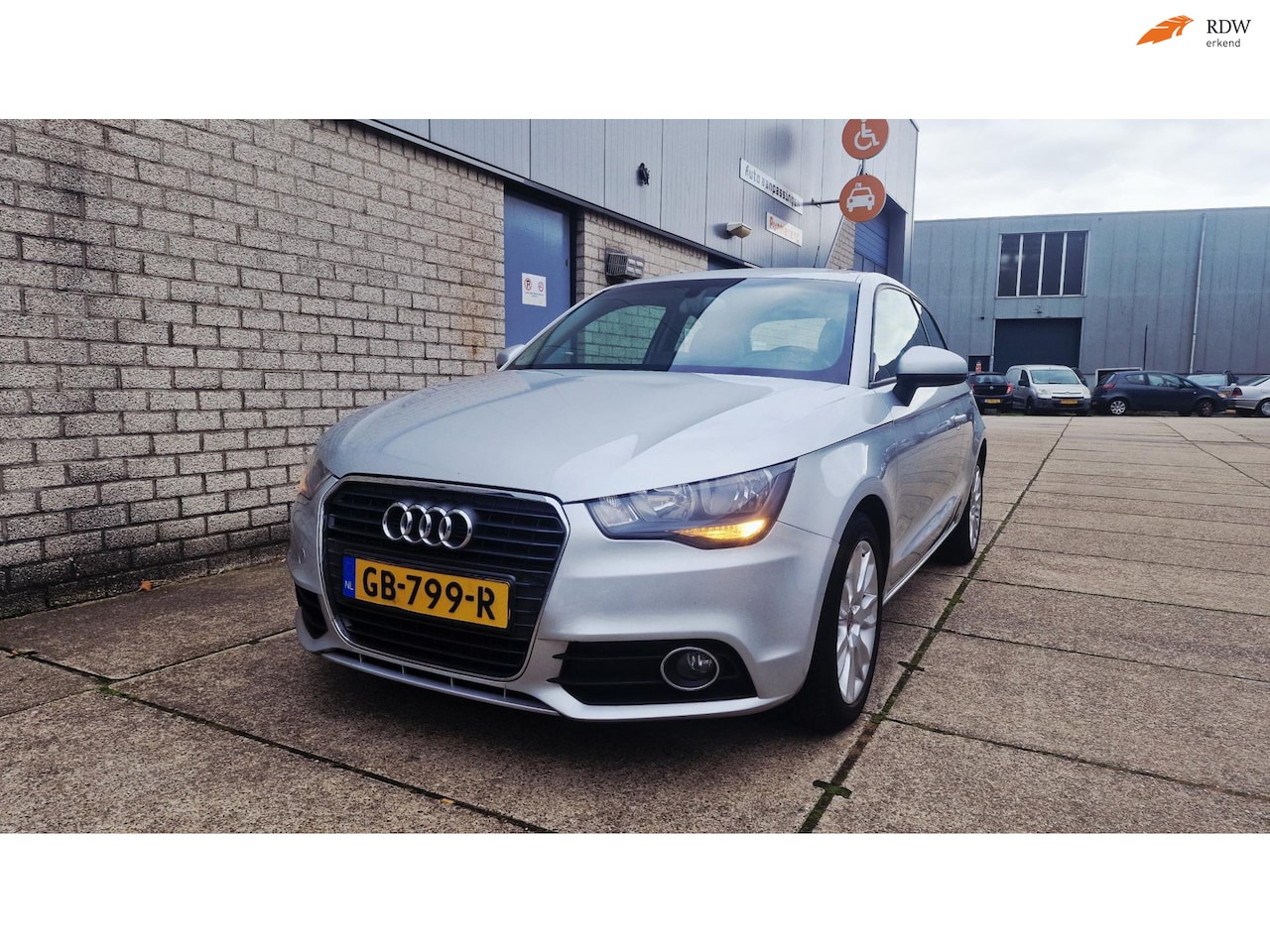 Audi A1 - 1.4 TFSI Ambition Pro Line 2e eigenaar Navigatie Airco - AutoWereld.nl