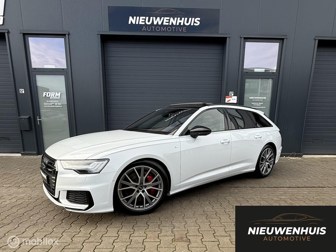 Audi A6 Avant - 55TFSIe quattro Competition Panol360 lMatrix - AutoWereld.nl