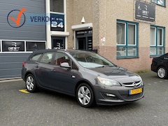 Opel Astra Sports Tourer - 1.4 Turbo Sport