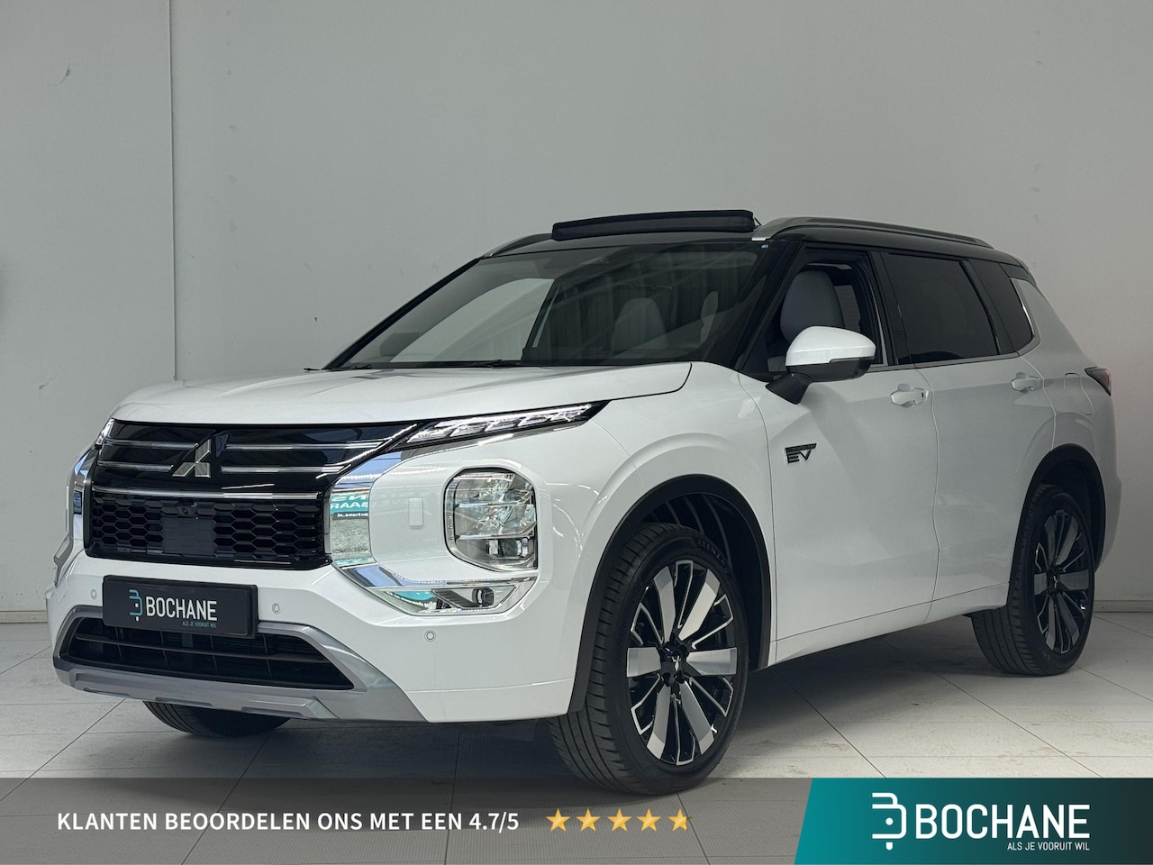 Mitsubishi Outlander - 2.4 PHEV Instyle | Navigatie | YAMAHA Audio | Panoramadak | Stoel + stuurverwarming | 360 - AutoWereld.nl