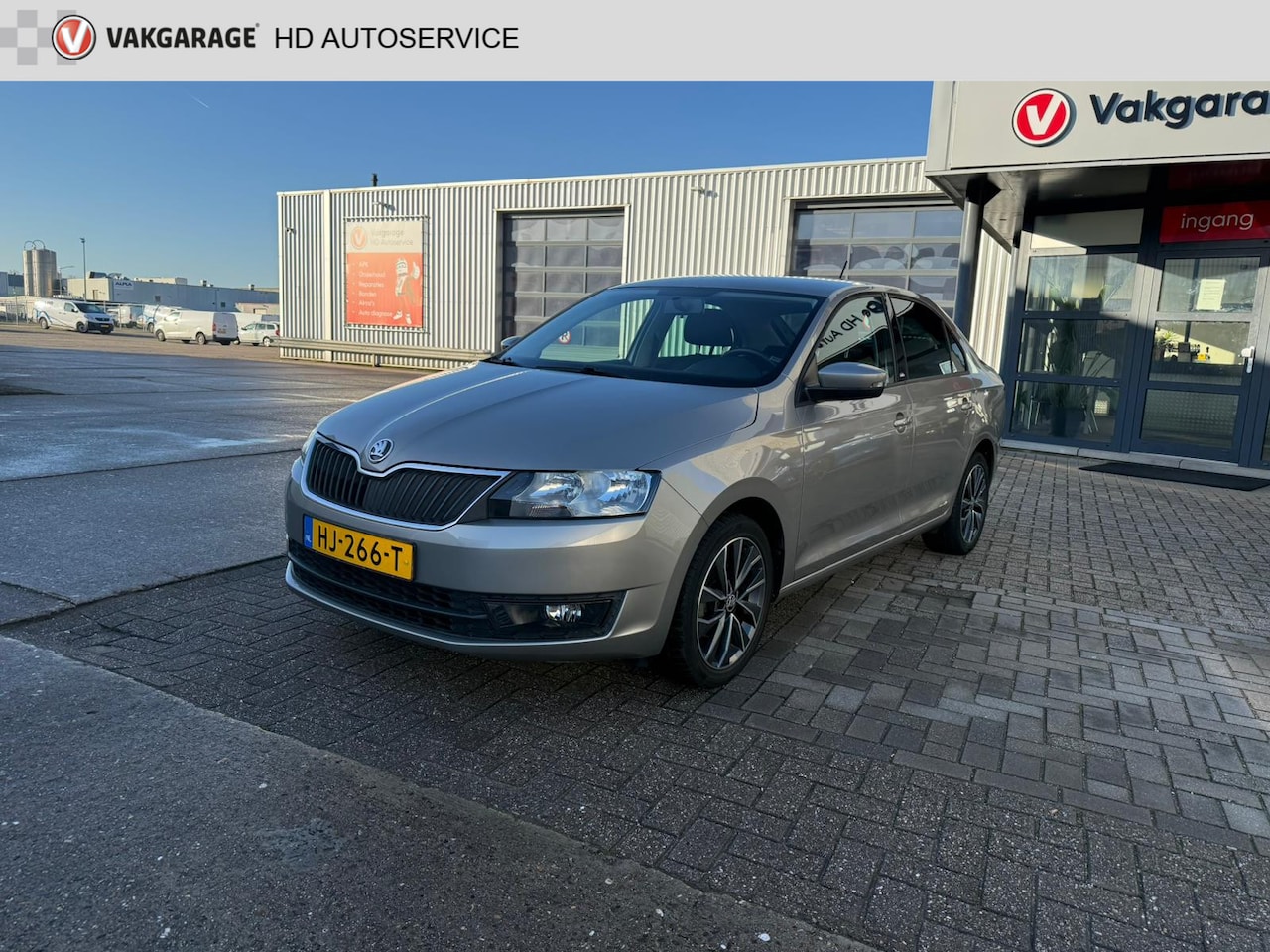 Skoda Rapid - 1.2 TSI Greentech Edition 1.2 TSI Greentech Edition - AutoWereld.nl