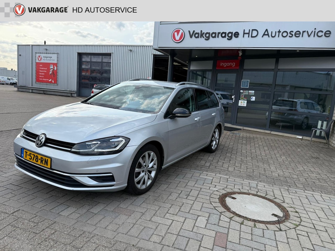 Volkswagen Golf Variant - 1.0 TSI BlueMotion Technology - AutoWereld.nl