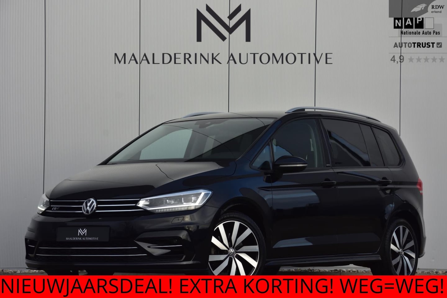 Volkswagen Touran - 1.5 TSI Automaat R-Line Led, Keyless, Navi, Camera, Stoelverwarming - AutoWereld.nl