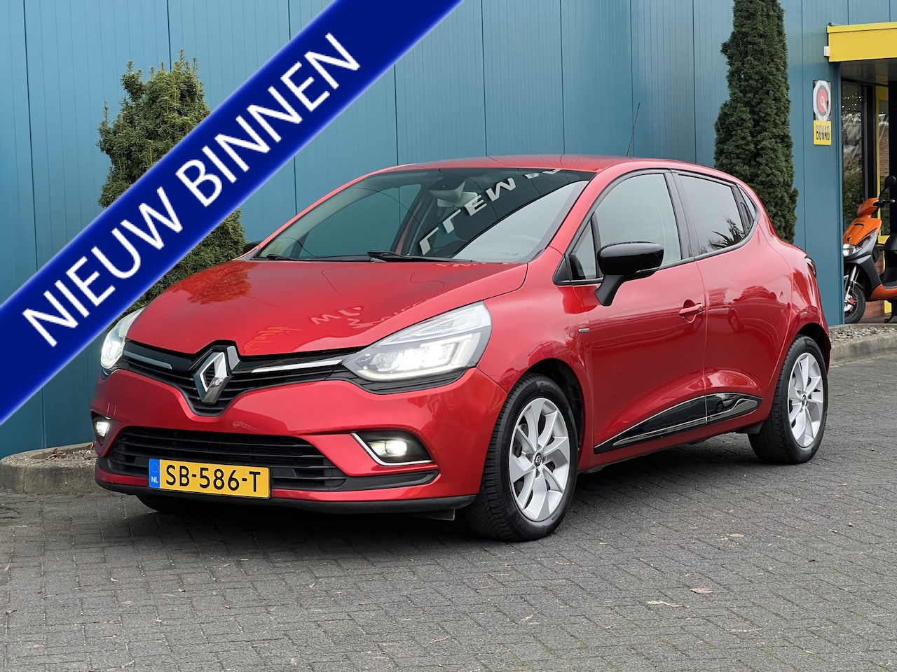 Renault Clio - 0.9 TCe Limited TREKH.AFN | LED | CRUISE | NAV | PDC | CLIMA | BLUETOOTH | LMV - AutoWereld.nl