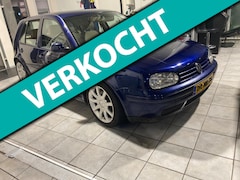 Volkswagen Golf - 2.3 V5 Highline 125 kw