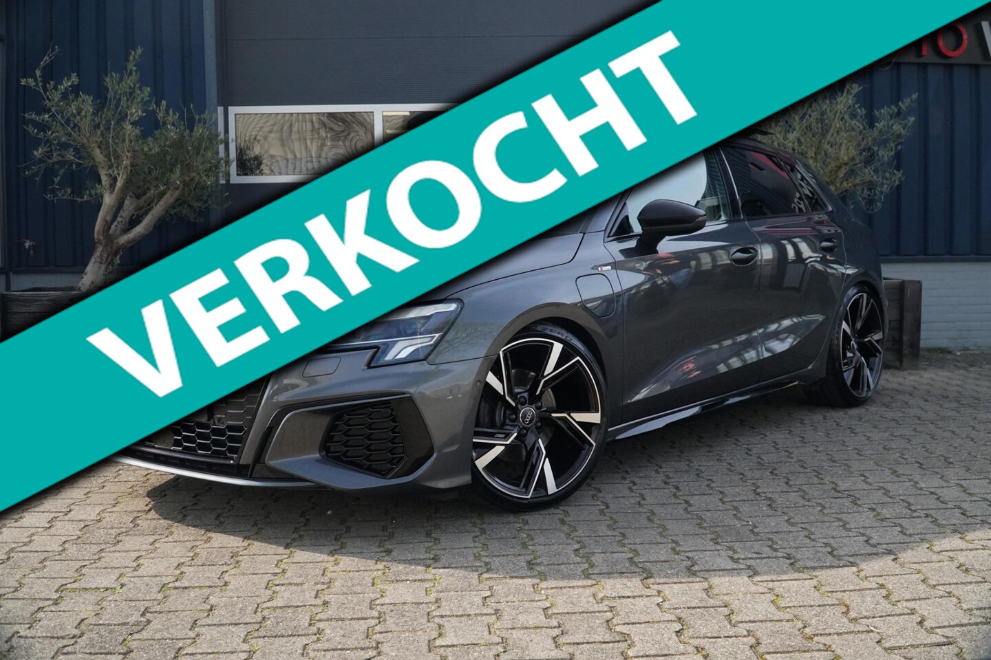 Audi A3 Sportback - 40 TFSI e PHEV S Edition S-line 204pk PANO|CAMERA|SLINE - AutoWereld.nl