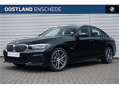 BMW 5-serie - 530e High Executive M Sport Automaat / Stoelverwarming / Comfortstoelen / Live Cockpit Pro