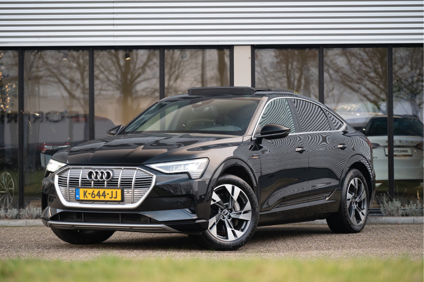 Audi e-tron Sportback - 50 quattro Business edition Plus 71 kWh | Pano | Adapt. Cruise | Camera | Memory | Leder - AutoWereld.nl