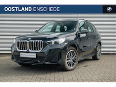 BMW X1 - sDrive18i M Sport Automaat / Sportstoelen / Achteruitrijcamera / M Adaptief onderstel / Co