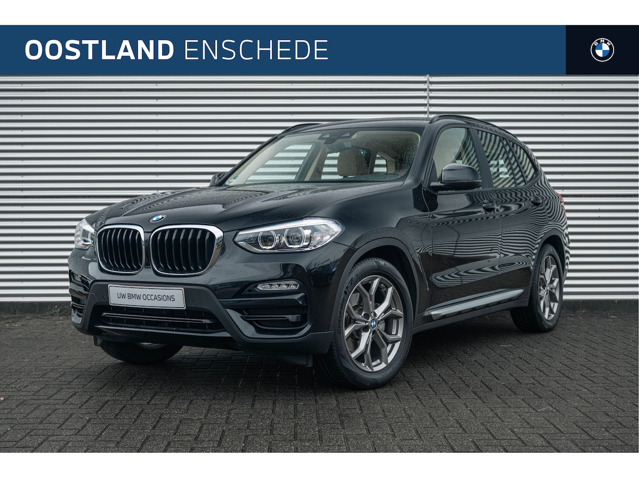 BMW X3 - xDrive20i High Executive Automaat / LED / Stoelverwarming / Navigatiesysteem Professional - AutoWereld.nl